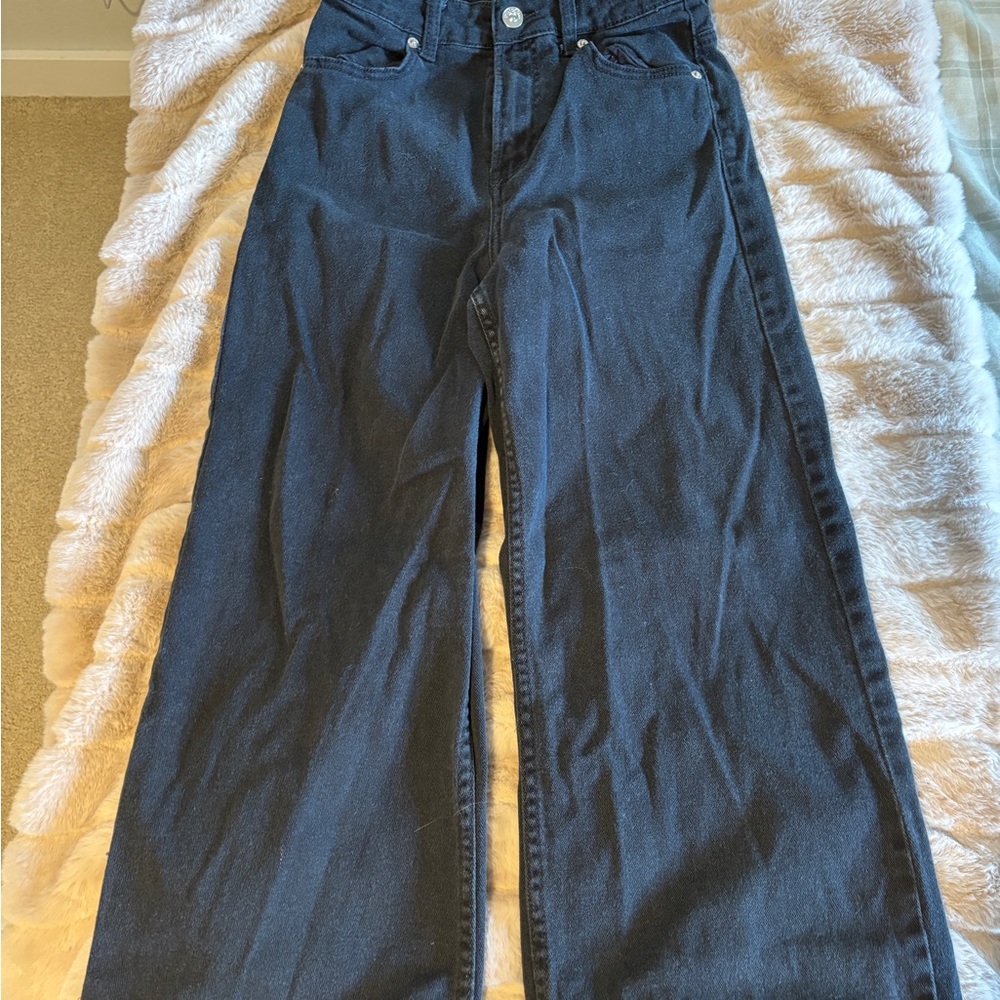 Wide-Leg Black Jeans